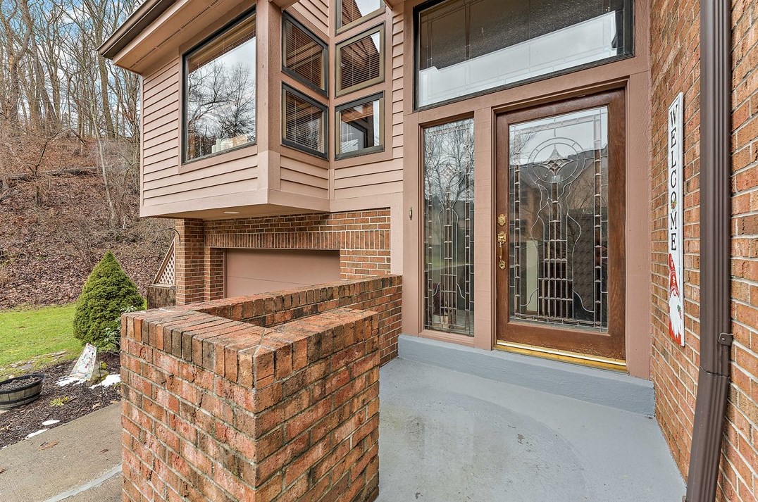 1306 Towne Ct, Allison Park, PA 15101