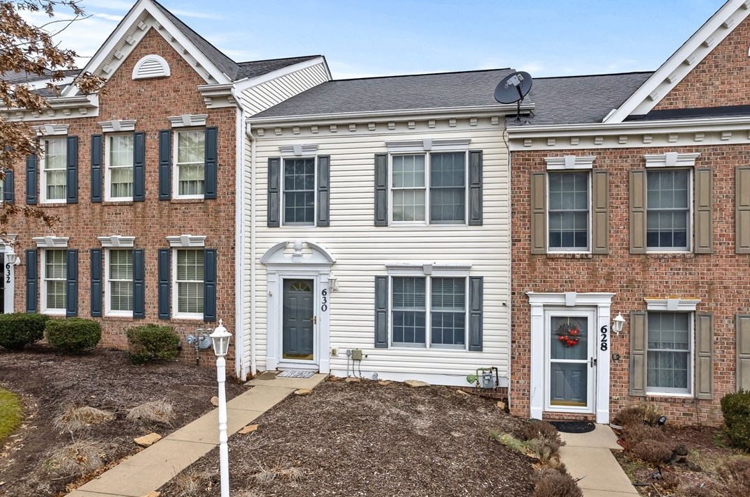 630 Hunting Creek Rd, Canonsburg, PA 15317-6309