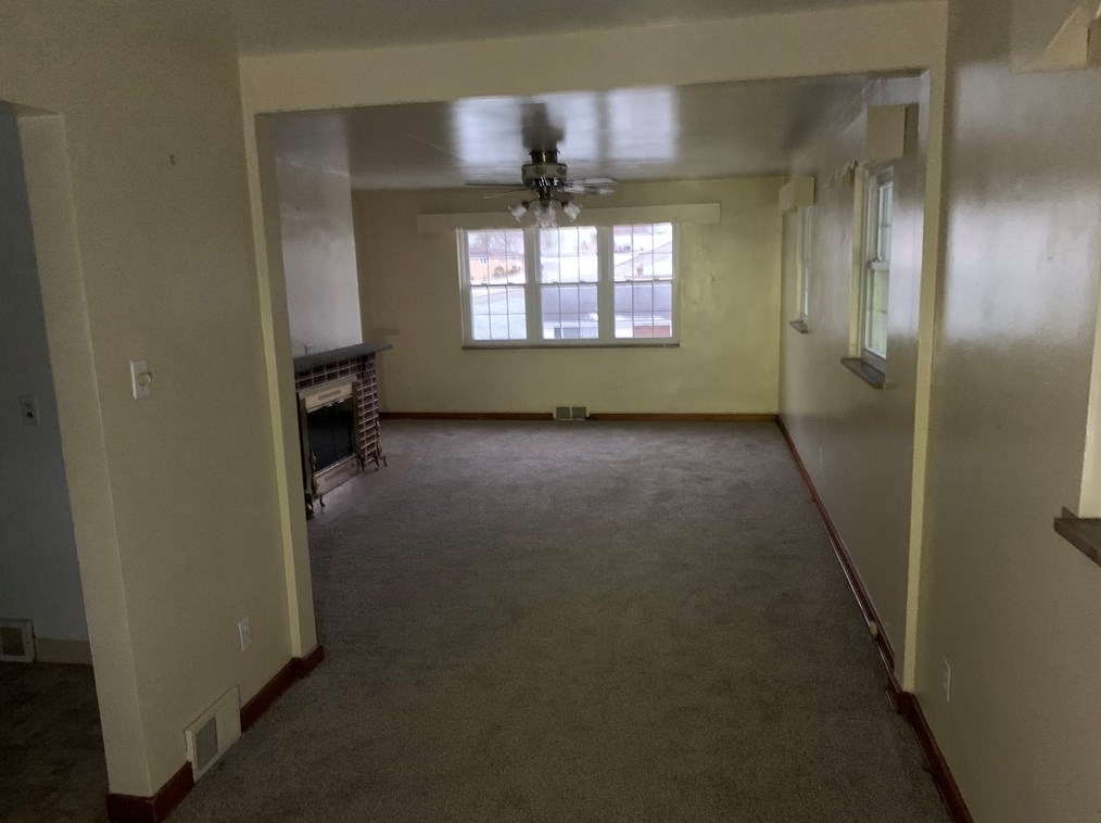1791 Donnan Ave, Washington PA  15301-1720 exterior