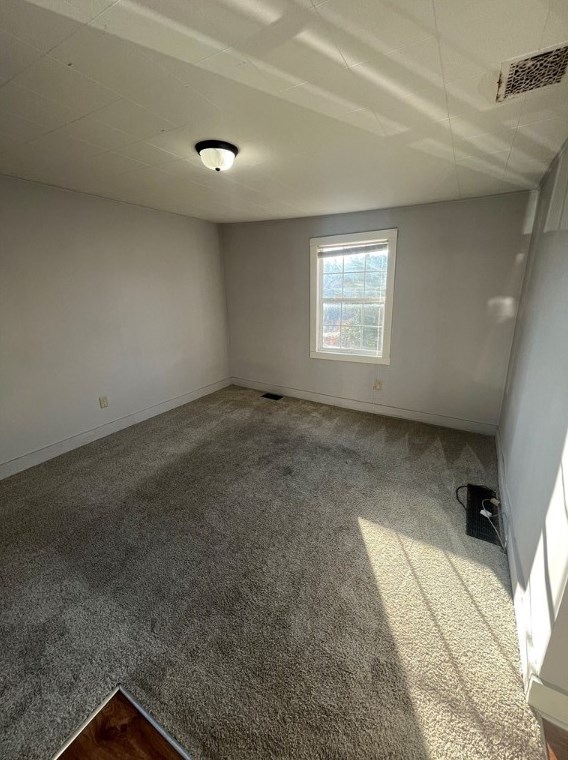 186 Washington St, Freeport, PA 16229-1314