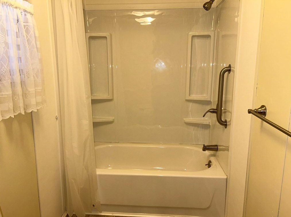 556 Liberty St, Perryopolis PA  15473-5400 exterior