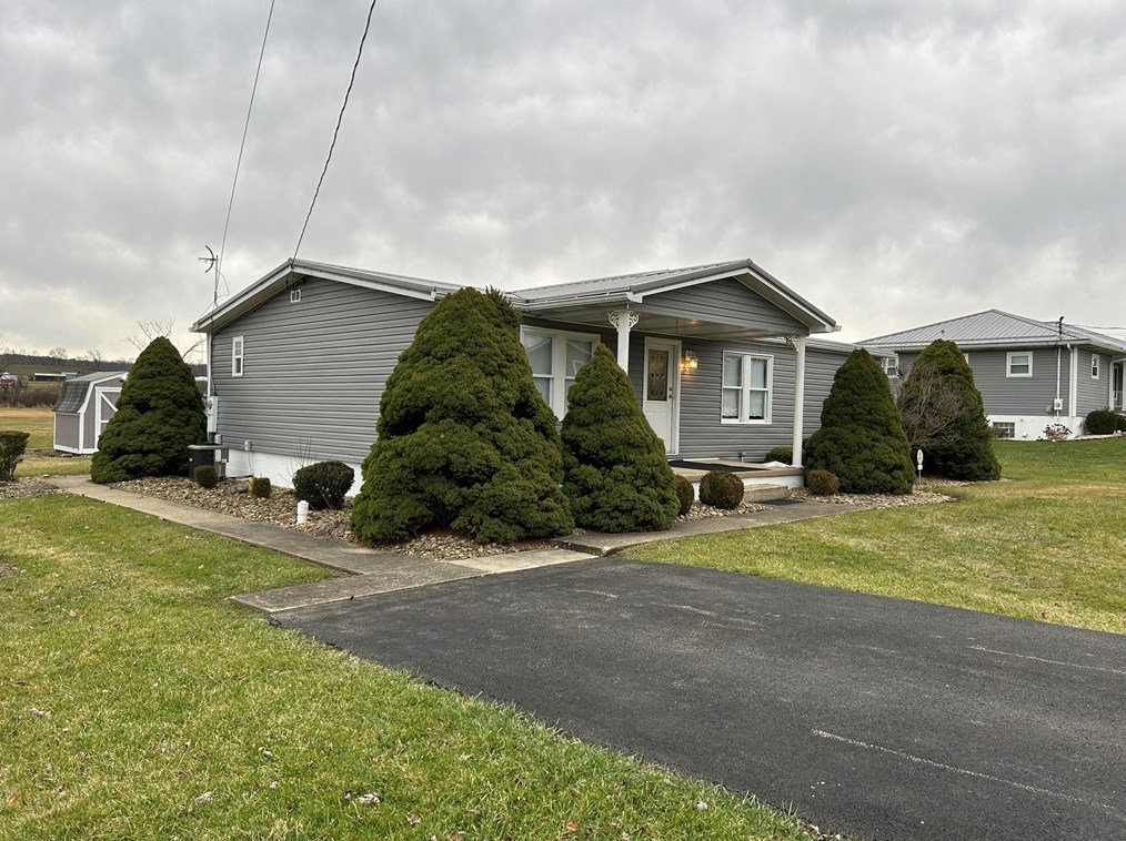556 Liberty St, Perryopolis, PA 15473