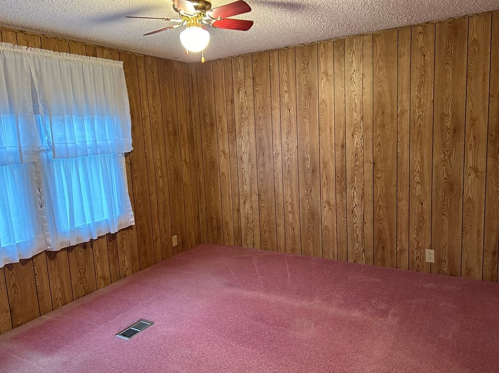 556 Liberty St, Perryopolis PA  15473-5400 exterior