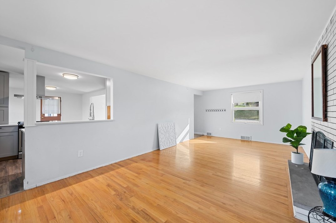 1149 Colgate Dr, Monroeville PA  15146-3503 exterior