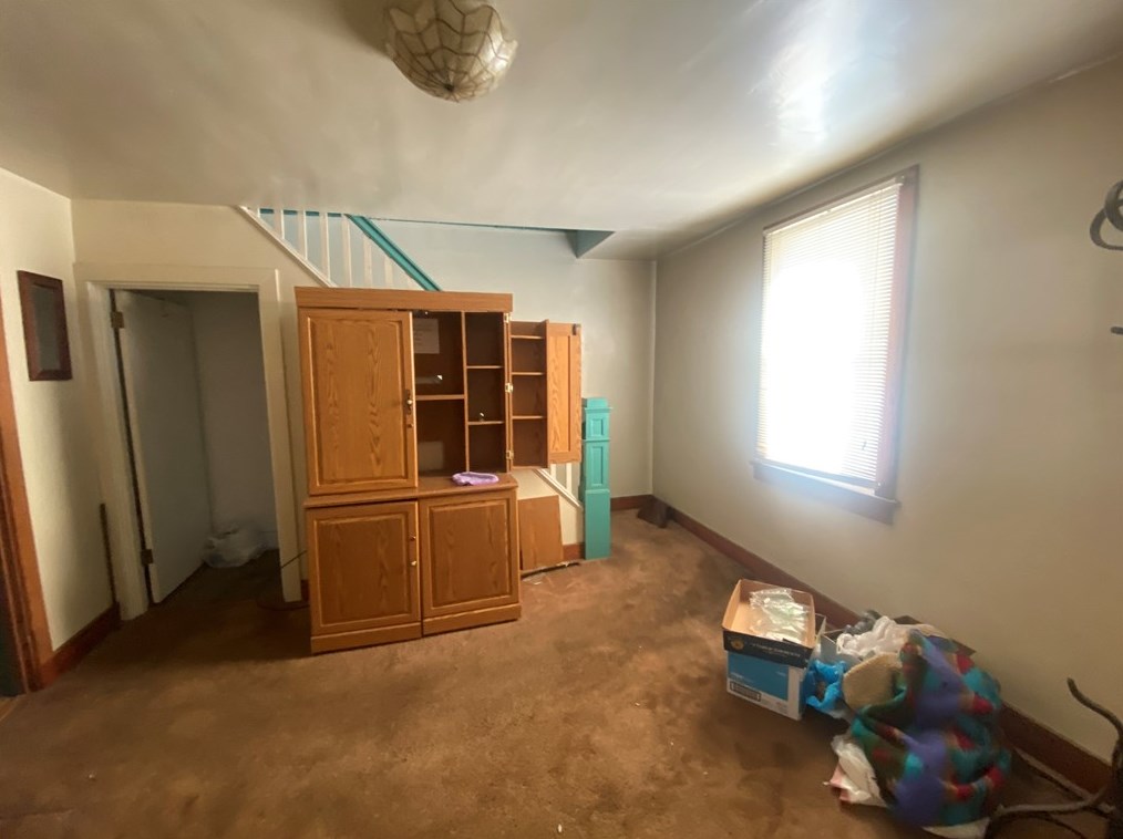 136 Run St, Collier Township, PA 15106