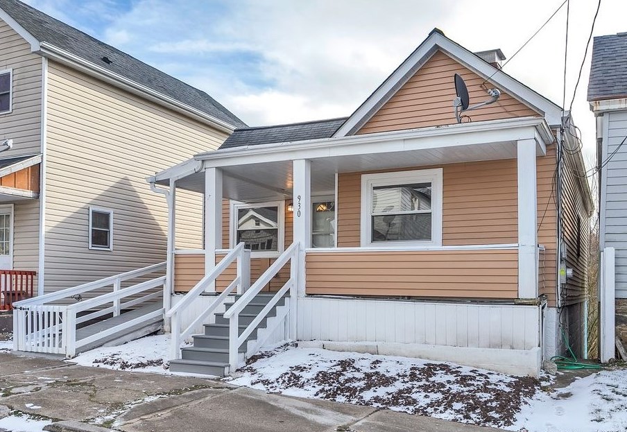 930 Fayette St, Washington, PA 15301