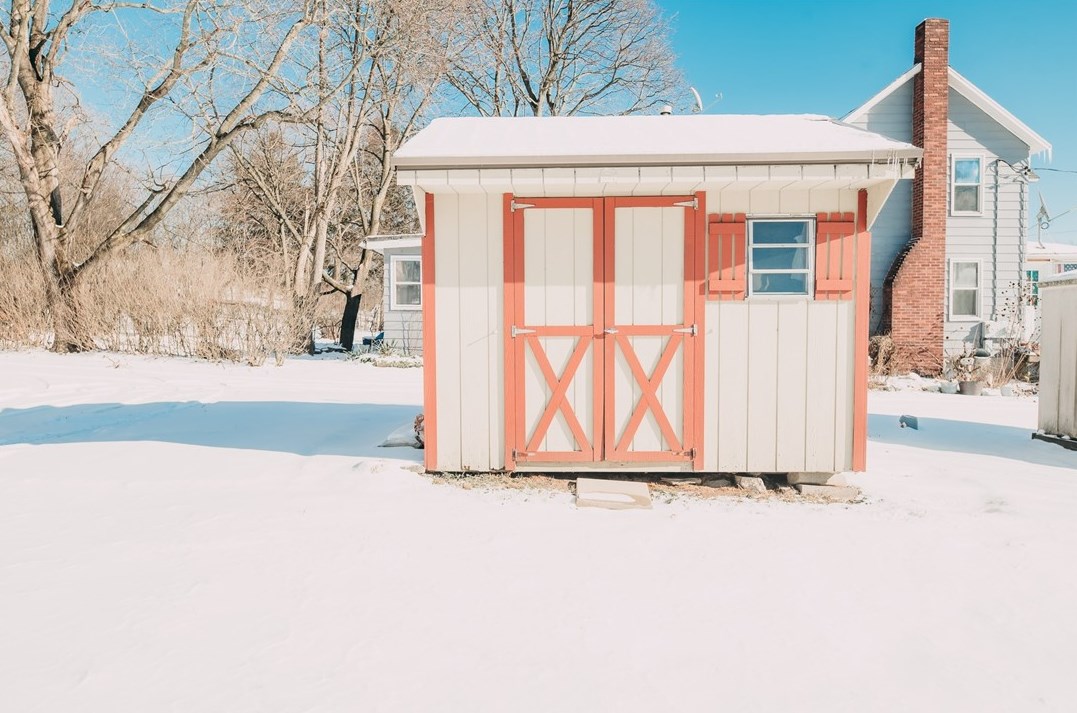 107 2nd St, Indiana PA  15701-2004 exterior