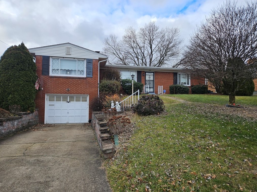 630 Steck St, Greensburg, PA 15601