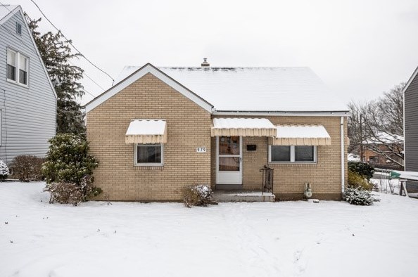 979 6th St, Beaver, PA 15009