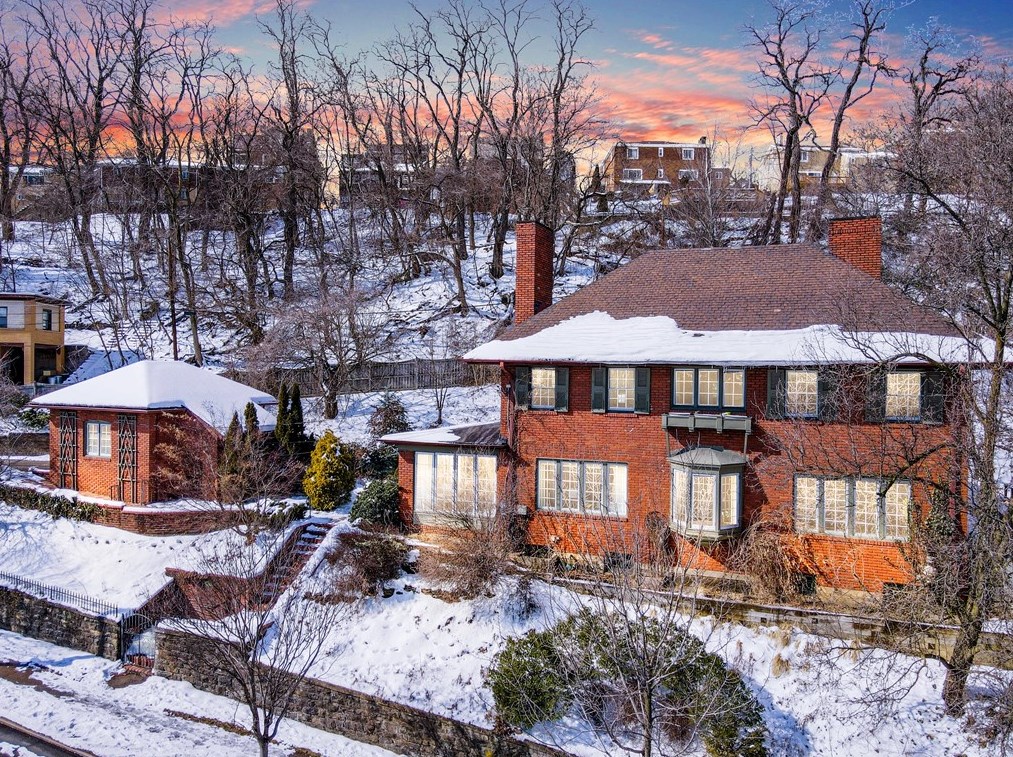 4305 Centre, Pittsburgh, PA 15213