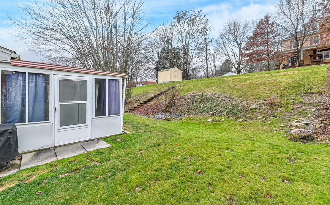 804 Dressel Rd, Allison Park PA  15101-4264 exterior