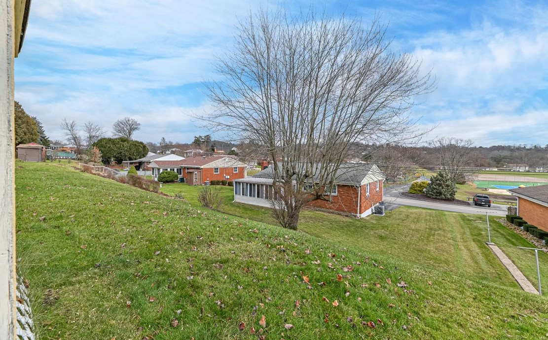 804 Dressel Rd, Allison Park PA  15101-4264 exterior