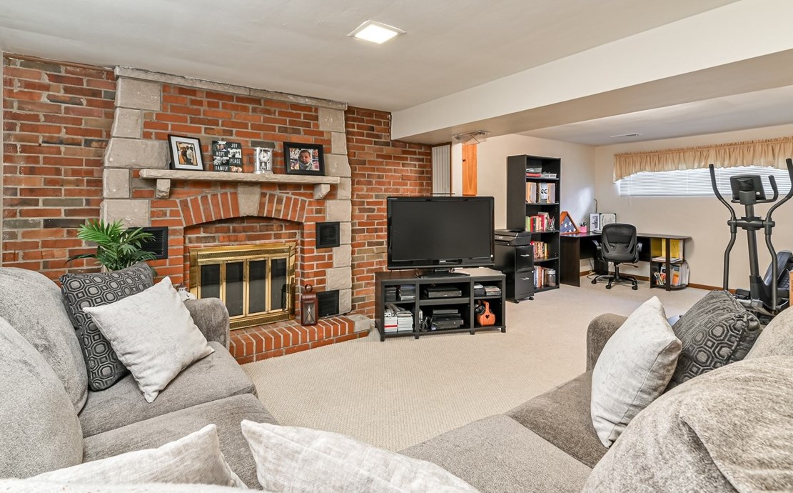 804 Dressel Rd, Allison Park PA  15101-4264 exterior