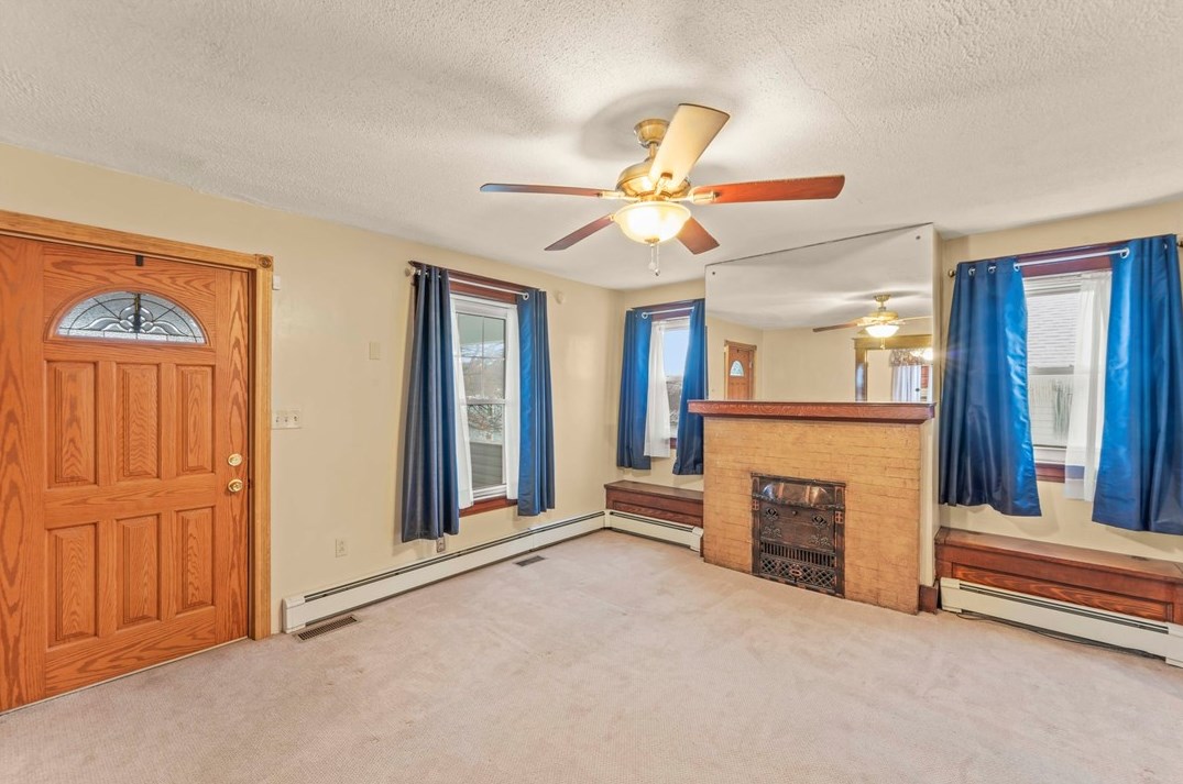 311 Clark St, Washington, PA 15301-3812