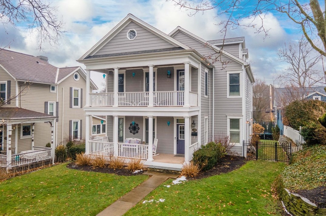 319 Henry Ave, Sewickley, PA 15143