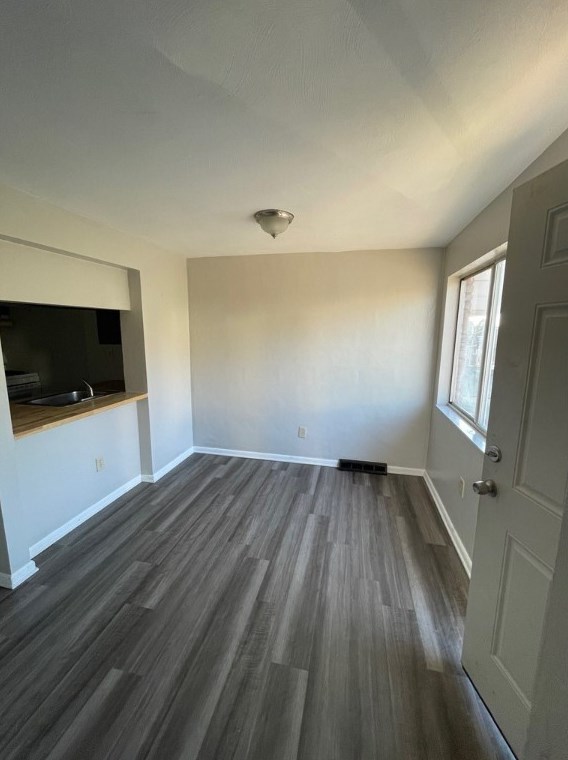 341 Dersam St, McKeesport, PA 15133
