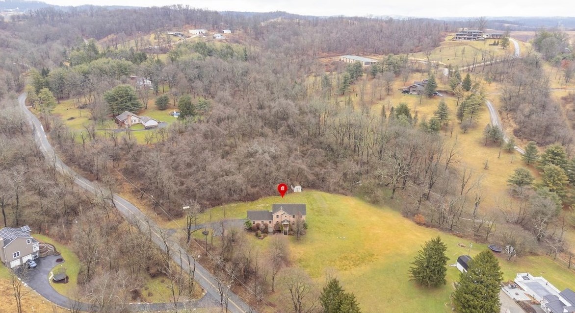 6 Chubbic Rd, Canonsburg, PA 15317-5101