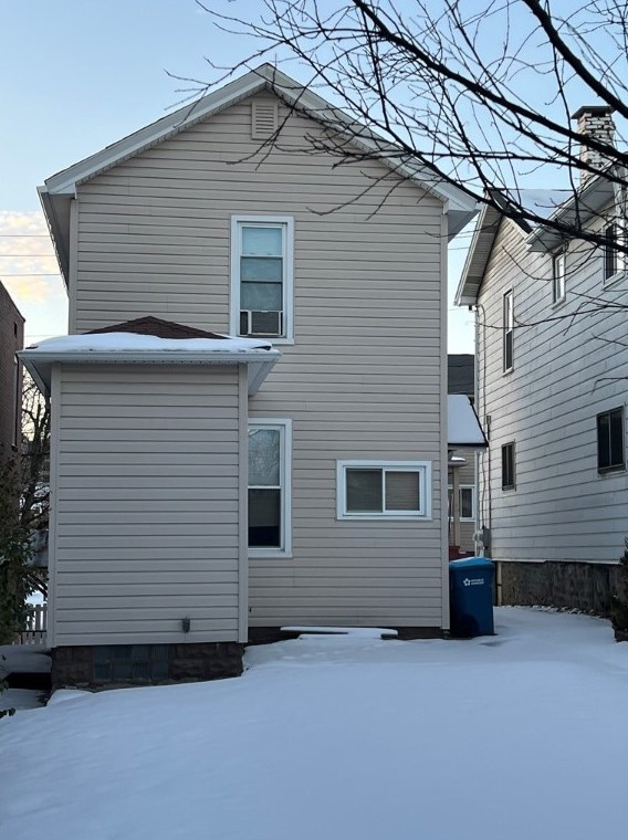 113 Diamond St, Mount Pleasant, PA 15666