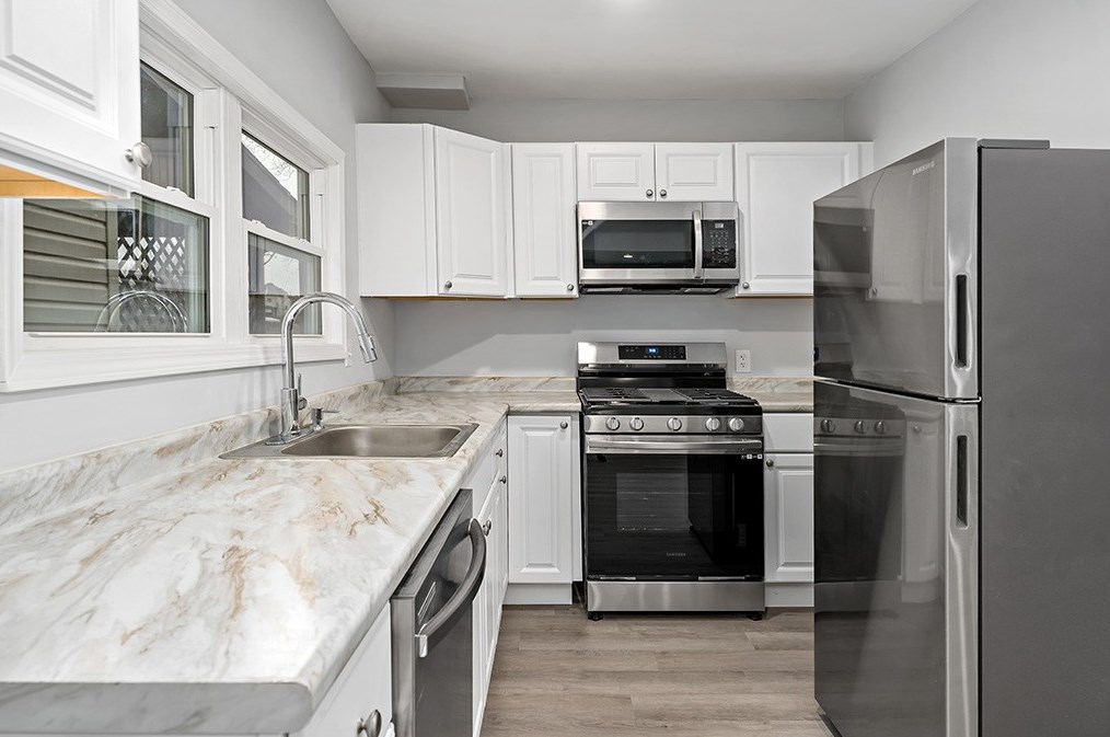 2621 Grandview Ave, Mckeesport PA  15132-7831 exterior