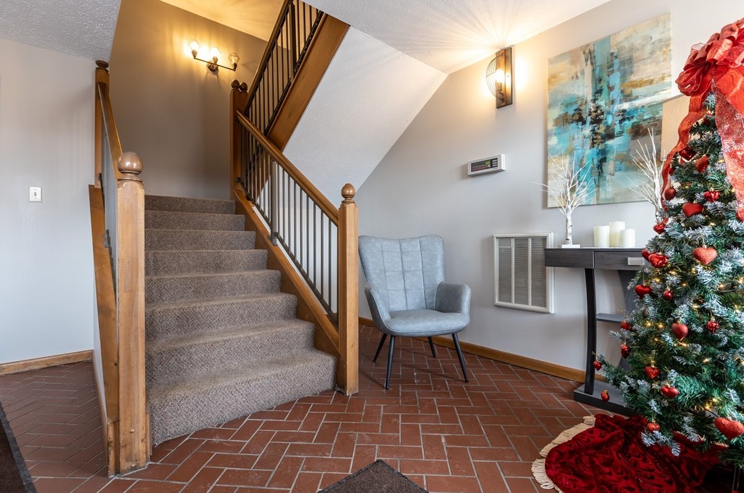 405 Clubhouse Dr South, Washington, PA 15301