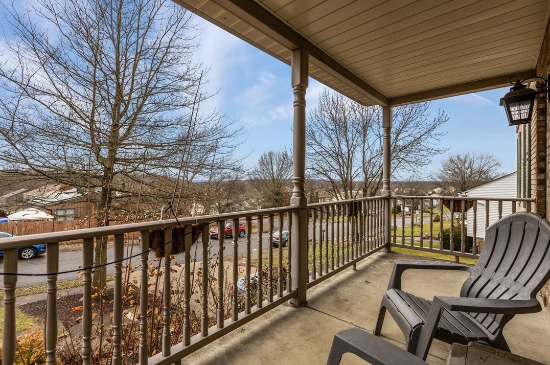 405 Sunridge Dr, Freedom, PA 15042