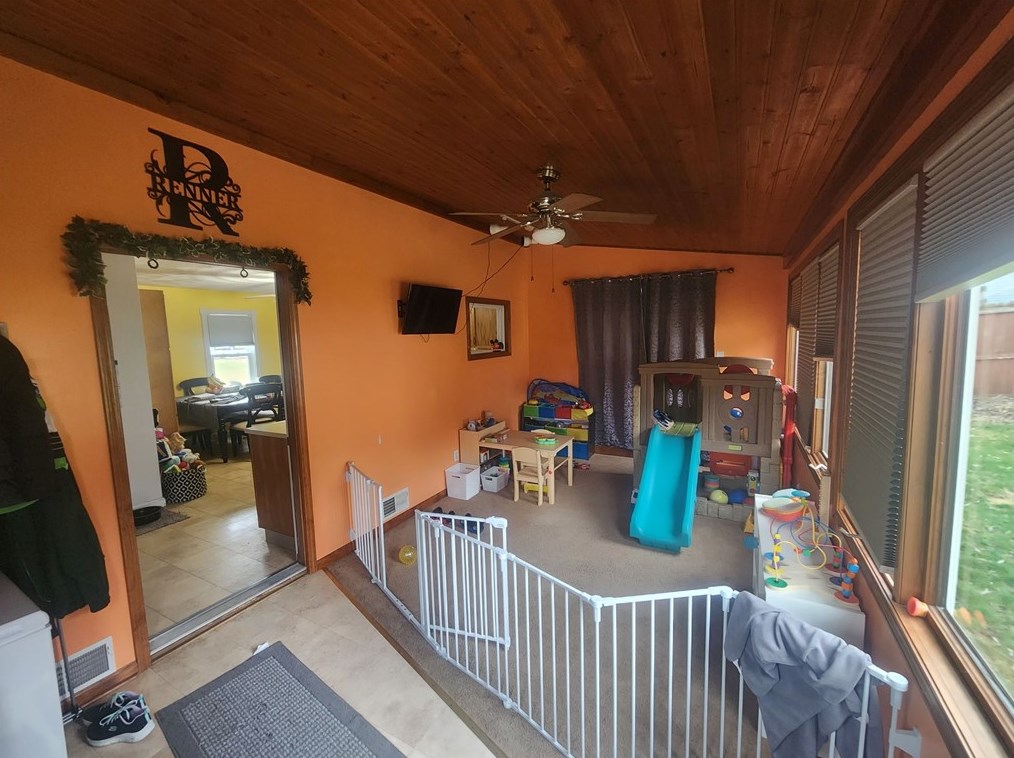 336 Oak Rd, Gibsonia, PA 15044