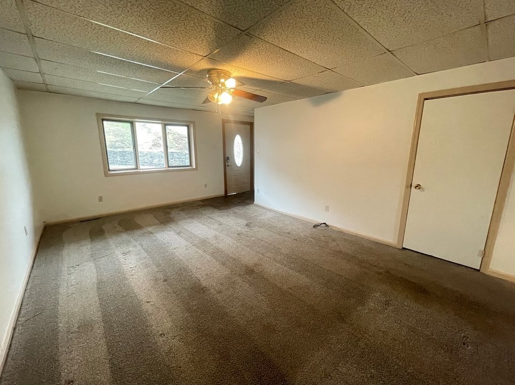602-604 Gaskill Ave, Jeannette, PA 15644