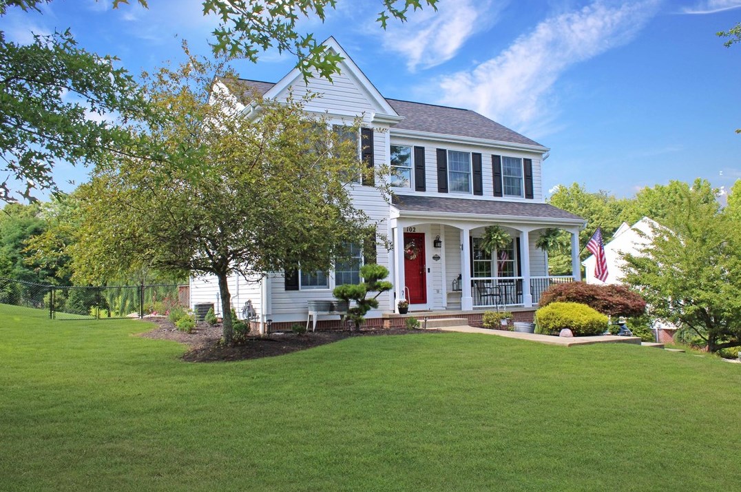 102 Walnut Dr, Eighty Four, PA 15330