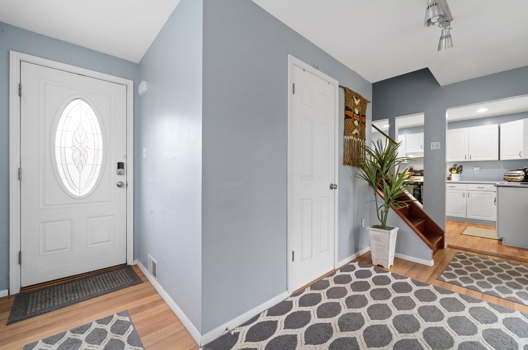 8 Allegheny Ave South, Cuddy, PA 15031