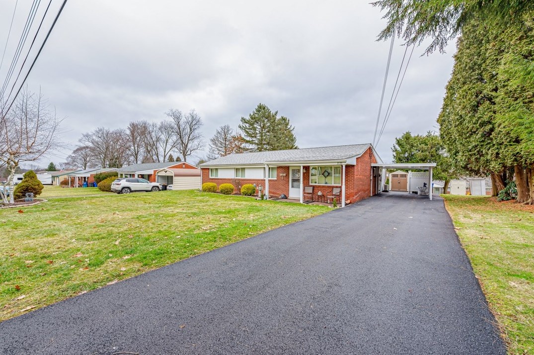 3539 W Stag, Gibsonia, PA 15044