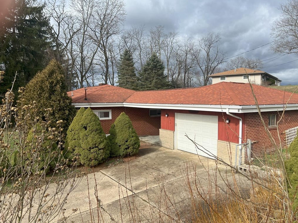 756 Mclean St, Rochester, PA 15074