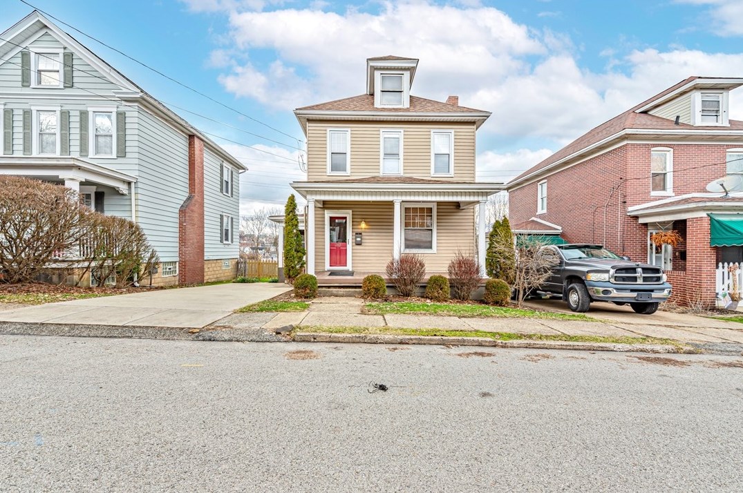 242 Southwest Ave, Greensburg, PA 15601