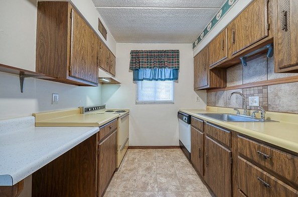 135 Rivermont Ct, Cheswick PA  15024-1024 exterior