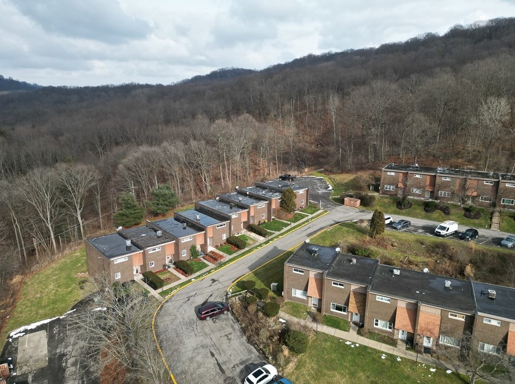 135 Rivermont Ct, Cheswick, PA 15024-1024
