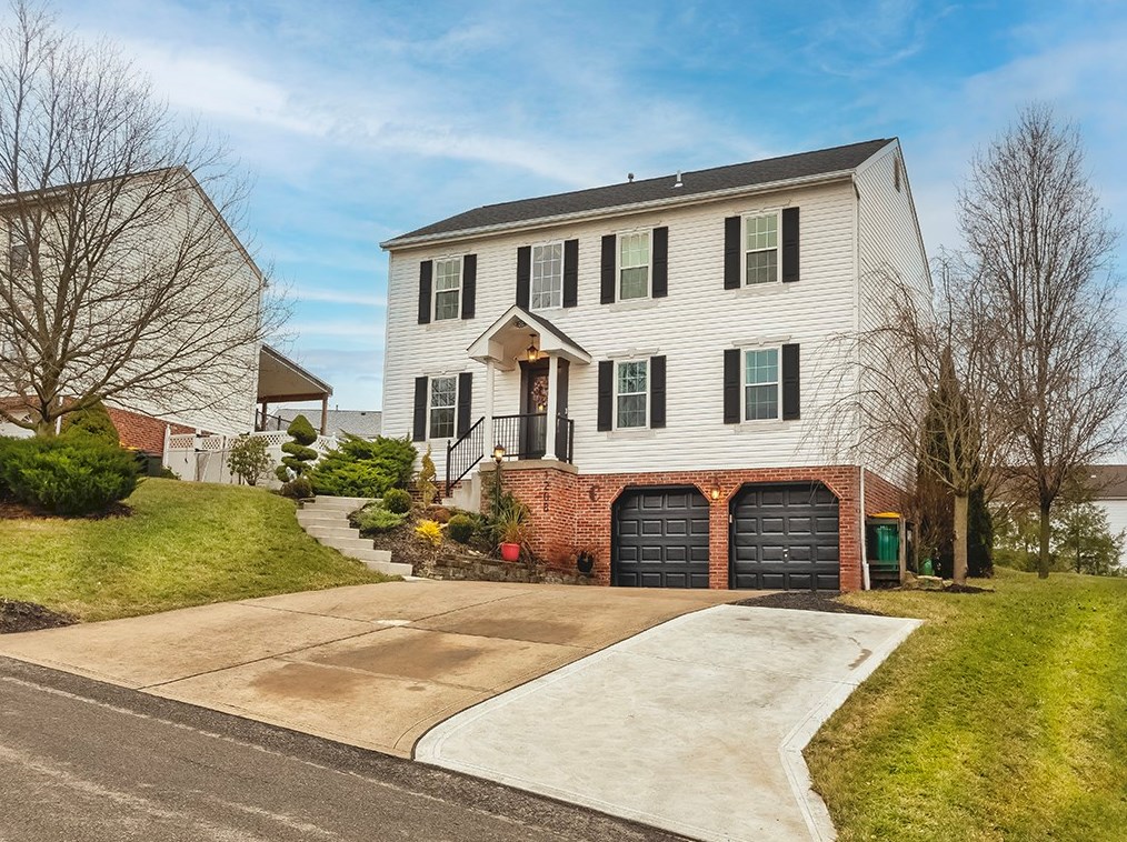 1208 Pioneer Trail North, Canonsburg, PA 15317