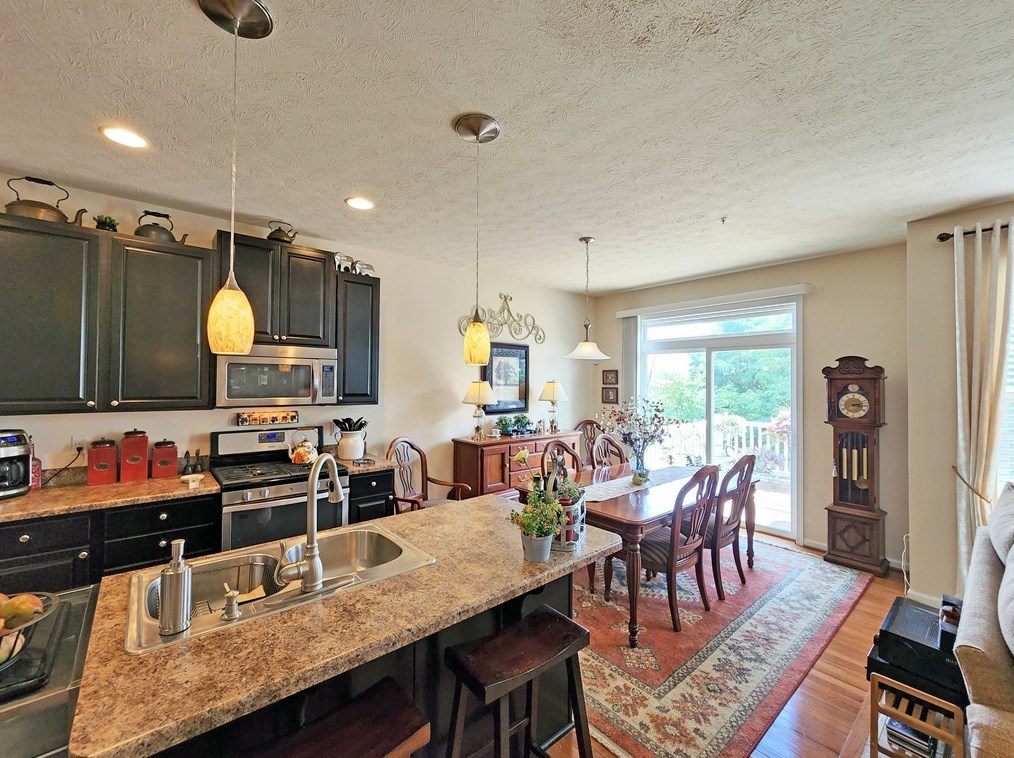 2284 Flint Dr, Washington, PA 15301-7762