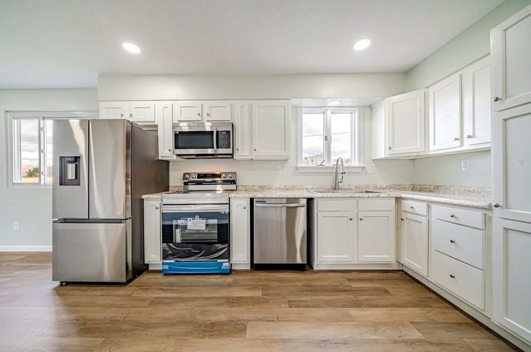608 Fitz Henry Rd, Van Meter, PA 15479
