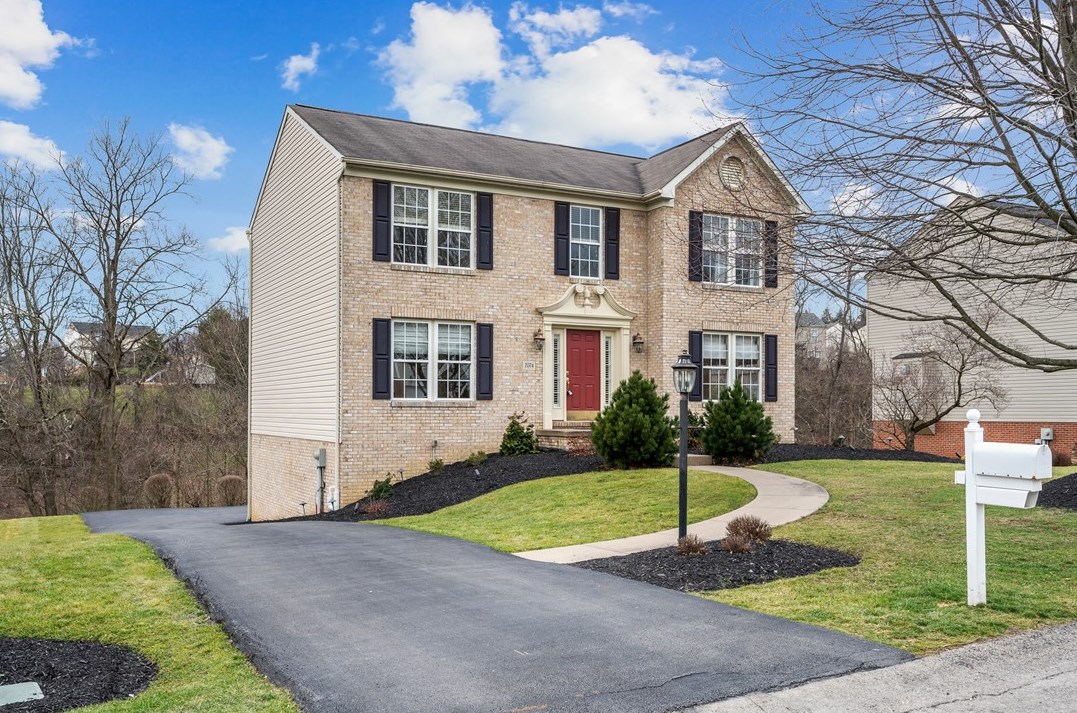 7074 Highland Creek Dr South, Bridgeville, PA 15017
