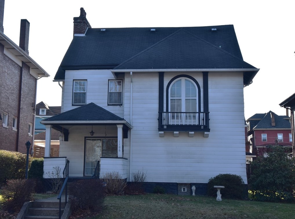 1106 Park Square, Whitaker, PA 15120