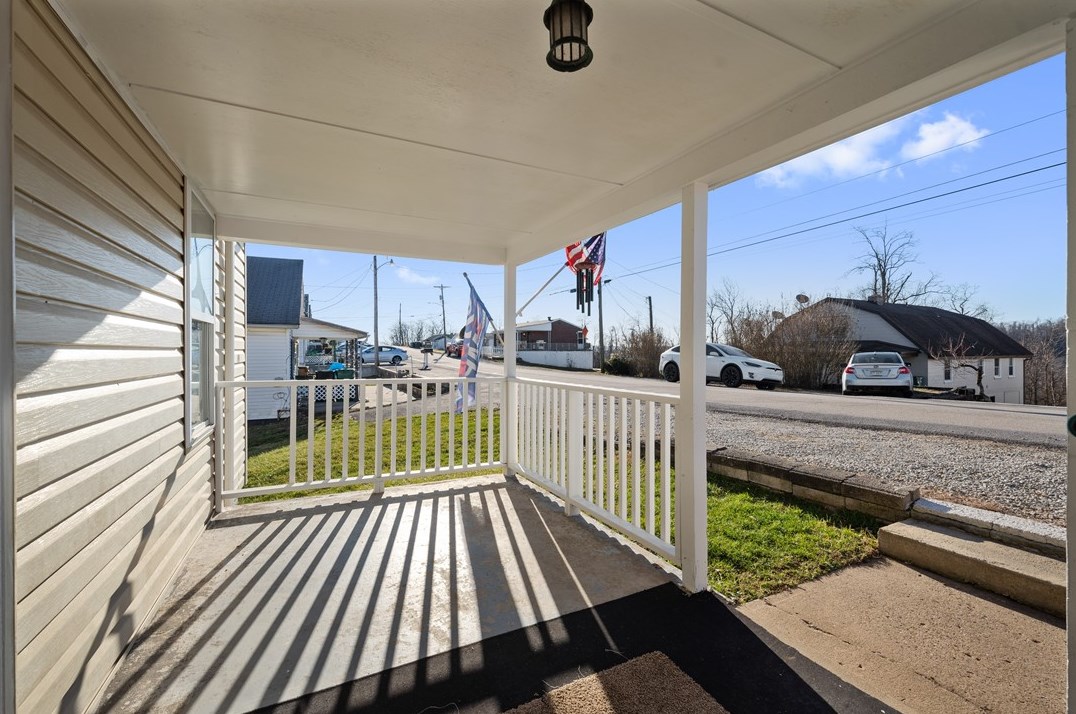711 Cleveland Rd, Washington, PA 15301-2514