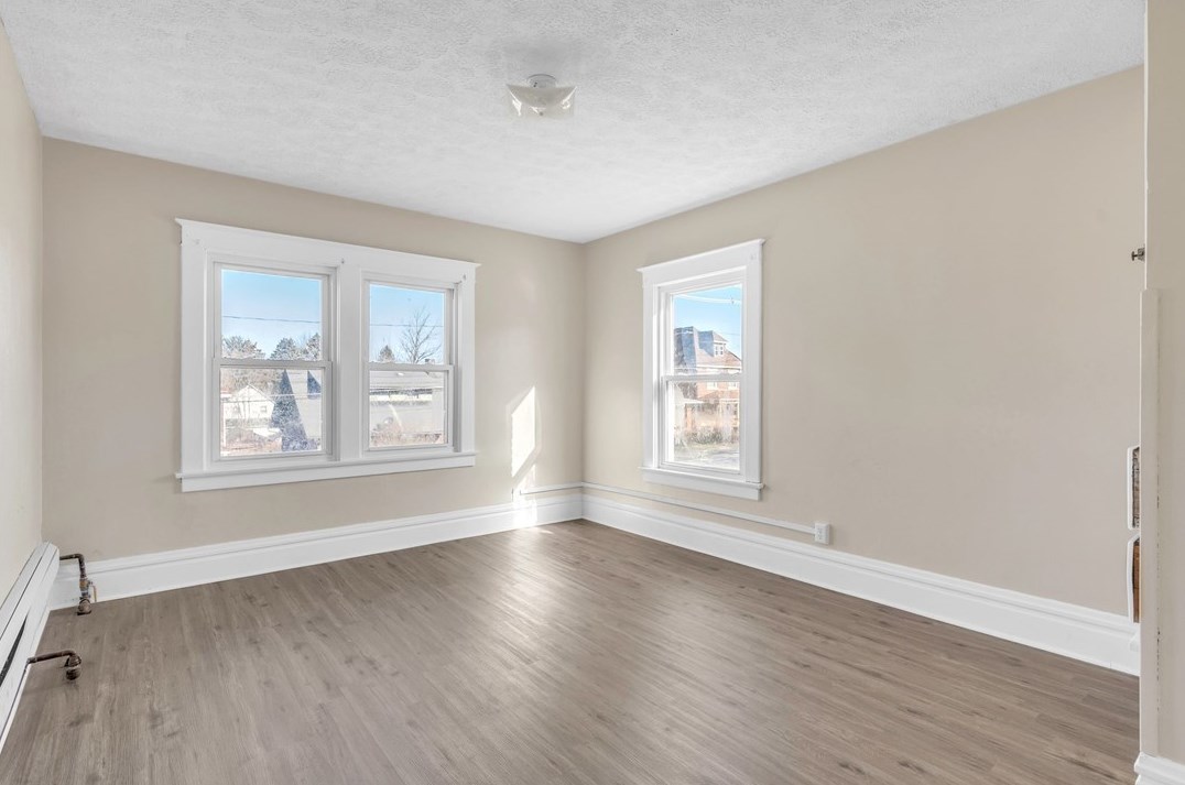 1117 Roemer Blvd, Hermitage PA  16121-1869 exterior