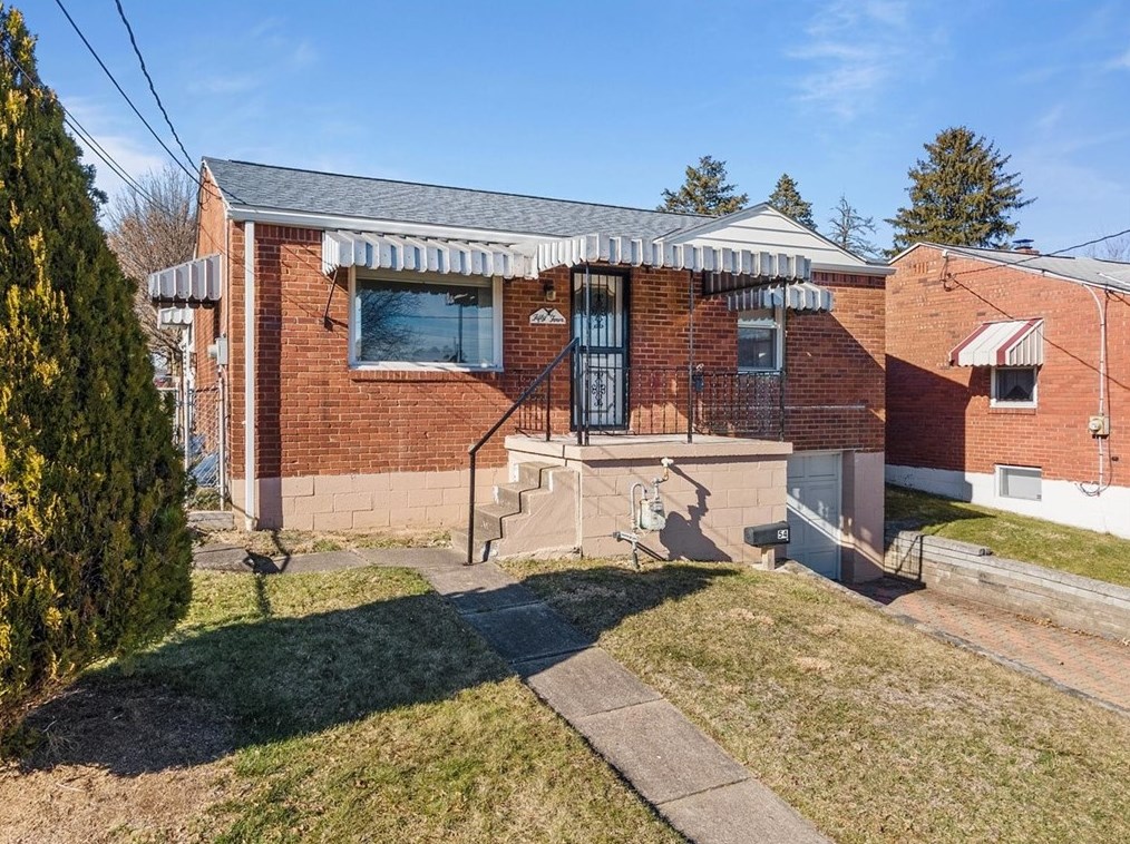 54 Garden St, Bridgeville, PA 15017
