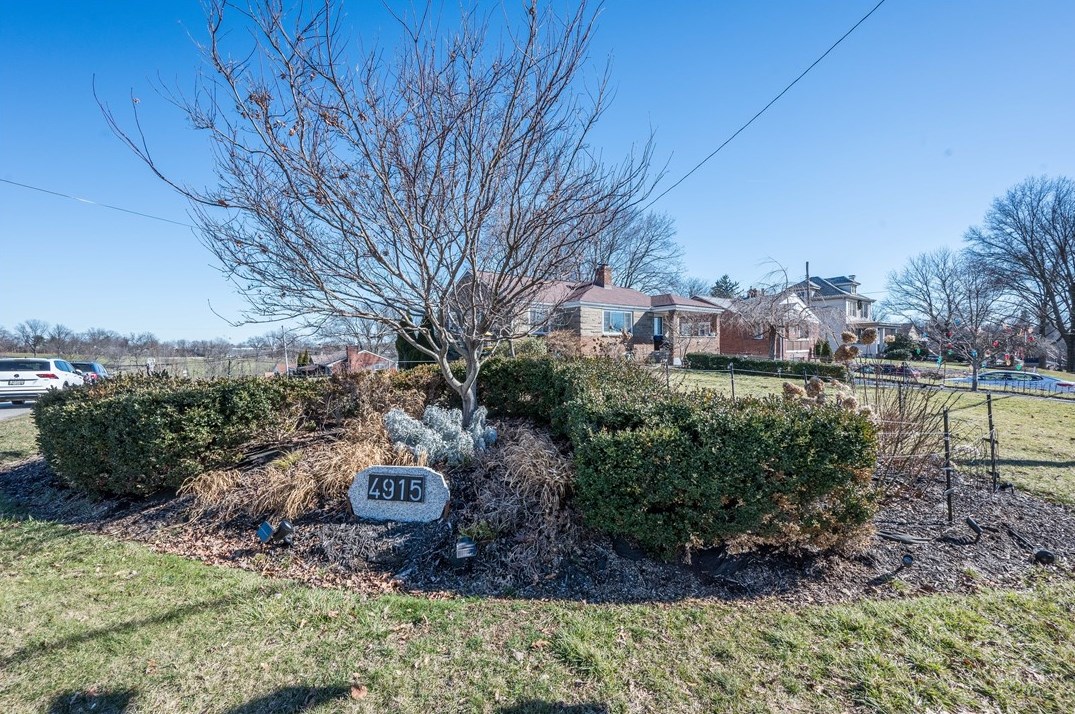 4915 Brownsville Rd, Pittsburgh, PA 15236