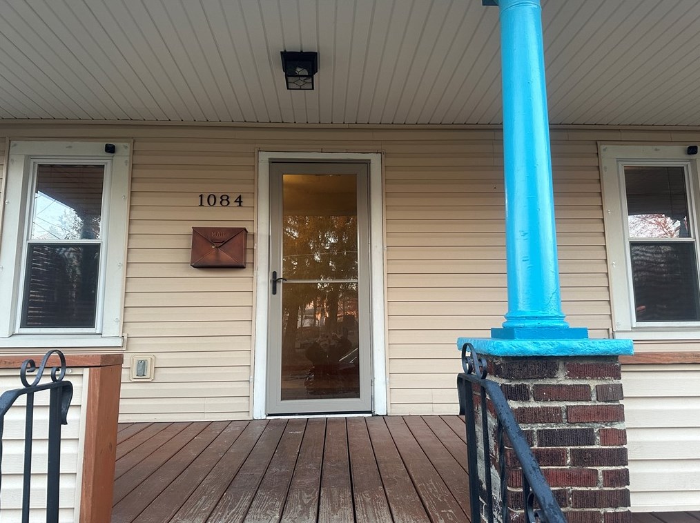 1084 Sherman Ave, Hermitage, PA 16146