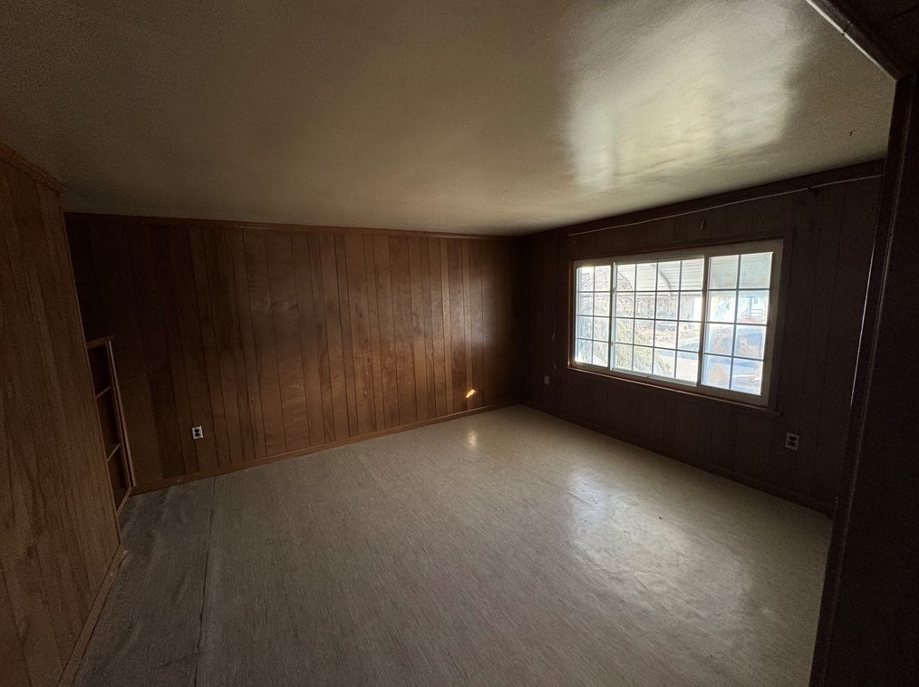 311 E Lutton St, New Castle, PA 16101