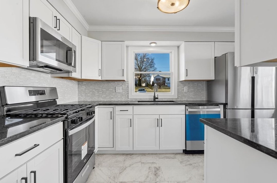 206 Rural Dr, Butler PA  16001-2523 exterior