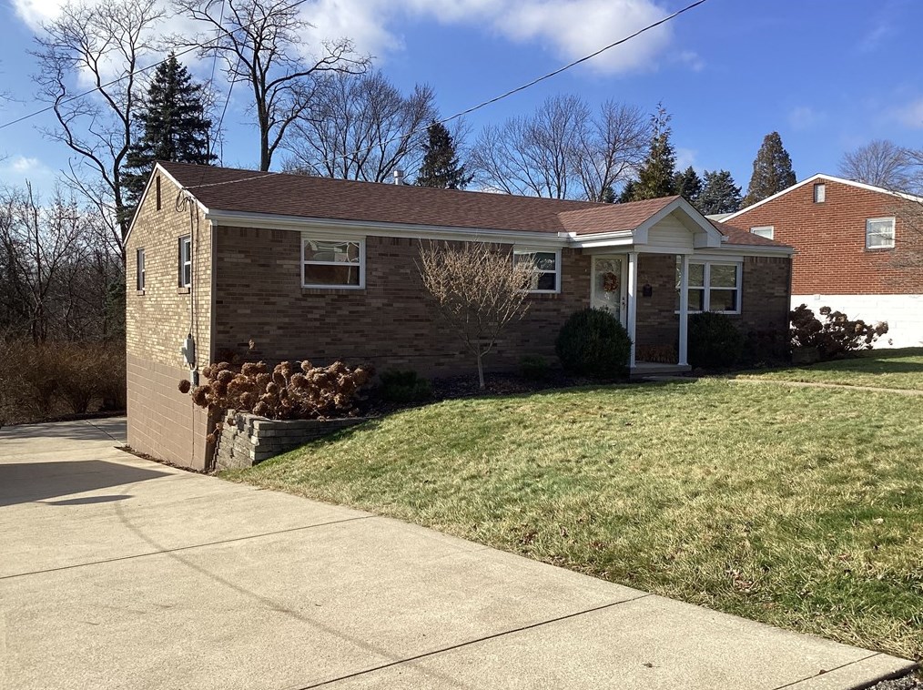546 Meadowvale Dr, Cheswick, PA 15024-9477