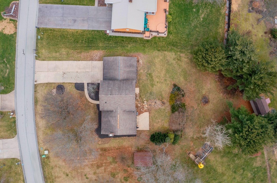 3086 Investors Rd, Washington PA  15301-9230 exterior