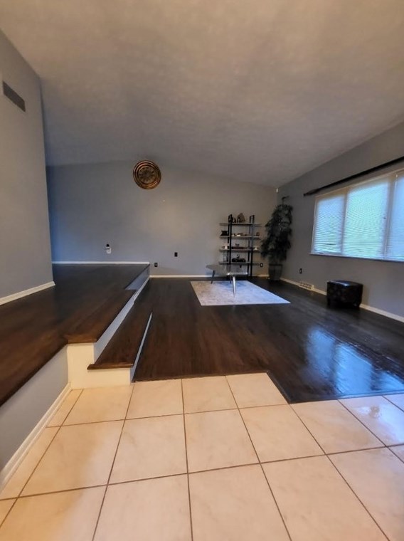 421 Franklin Heights Dr, Monroeville, PA 15146
