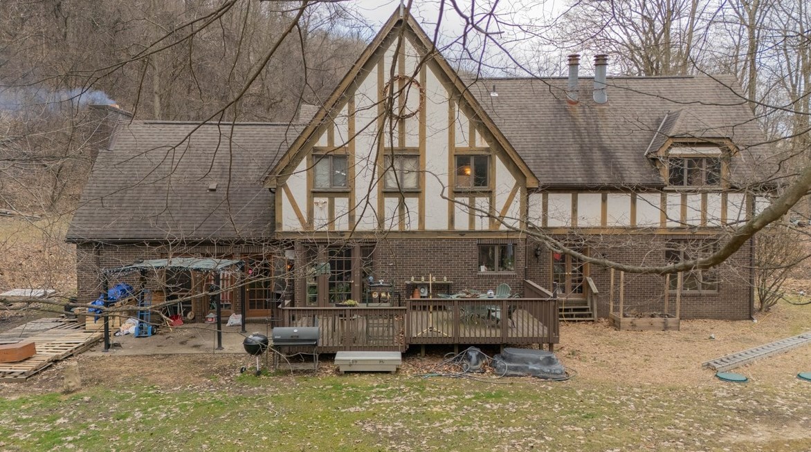 280 Ferry Rd, Sewickley, PA 15143